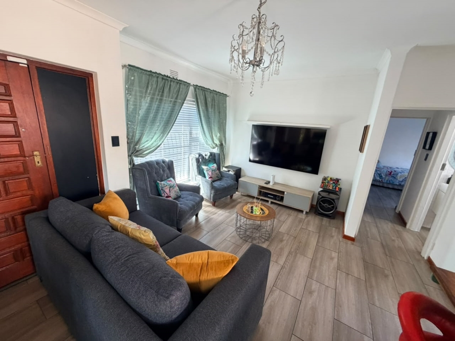 To Let 2 Bedroom Property for Rent in St Michaels Western Cape